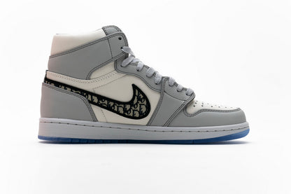 Air Jordan 1 High OG 'White Wolf Grey' - Luxury and Style Combined