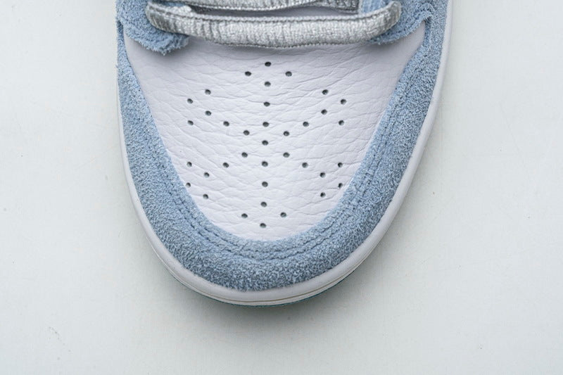 Nike x Sean Cliver SB Dunk Low 'Holiday Special' - Gem Lux