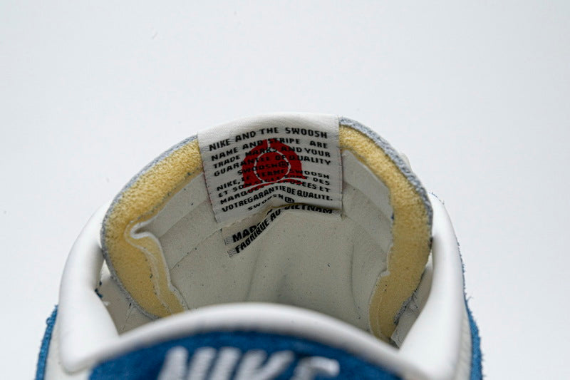 Nike Kasina x Dunk Low '80s Bus' - Gem Lux