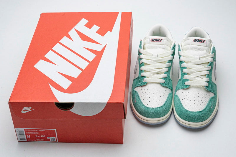 Nike Kasina x Dunk Low 'Road Sign' - Gem Lux