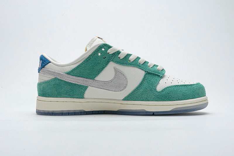 Nike Kasina x Dunk Low 'Road Sign' - Gem Lux