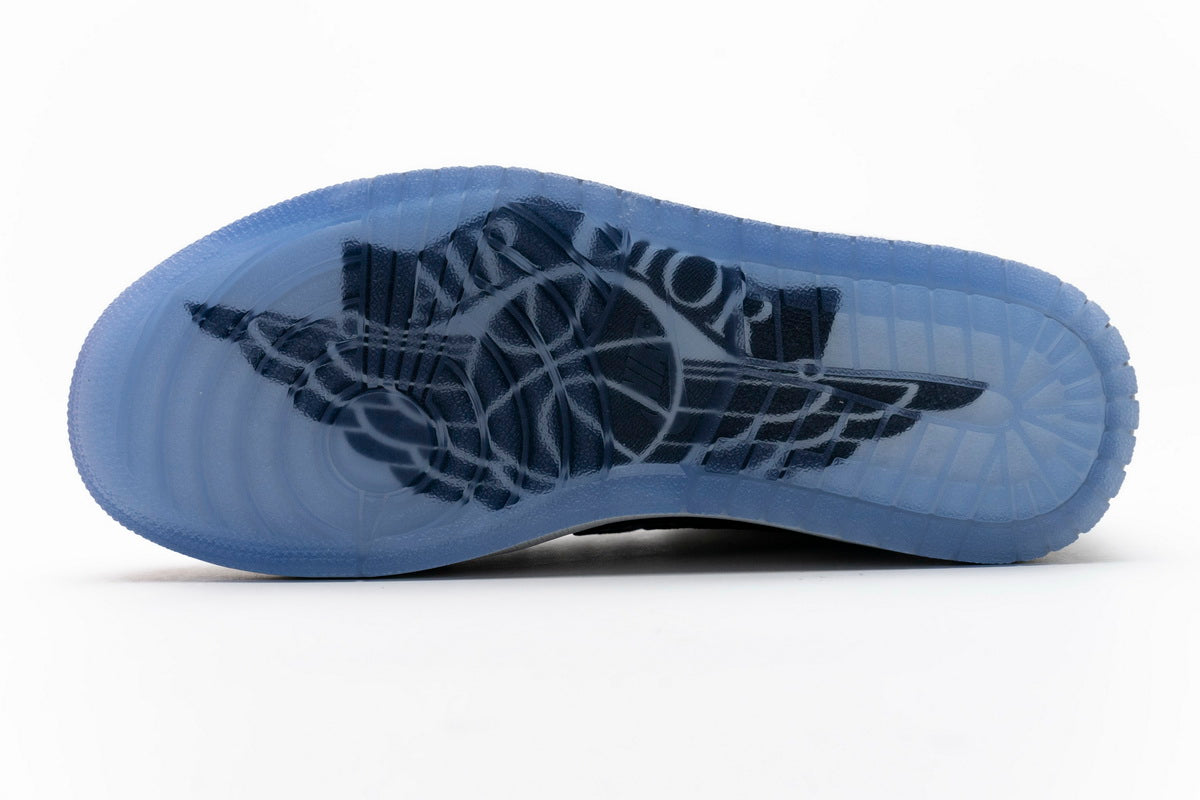 Air Jordan 1 High OG 'White Wolf Grey' - Luxury and Style Combined