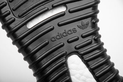 Yeezy Boost 350 'Pirate Black' - Sleek and Timeless Sneakers