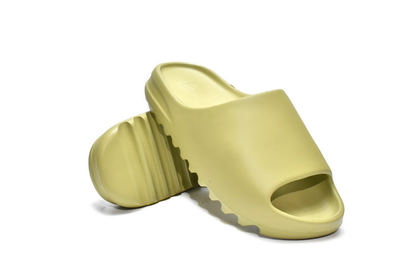 adidas Yeezy Slides 'Resin' - Gem Lux