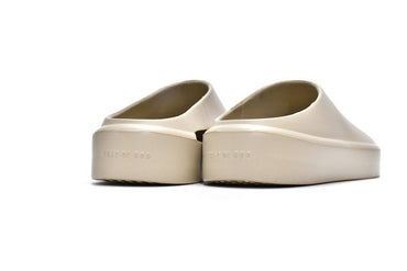FEAR OF GOD The California Slip-On ‘Almond‘ - Gem Lux