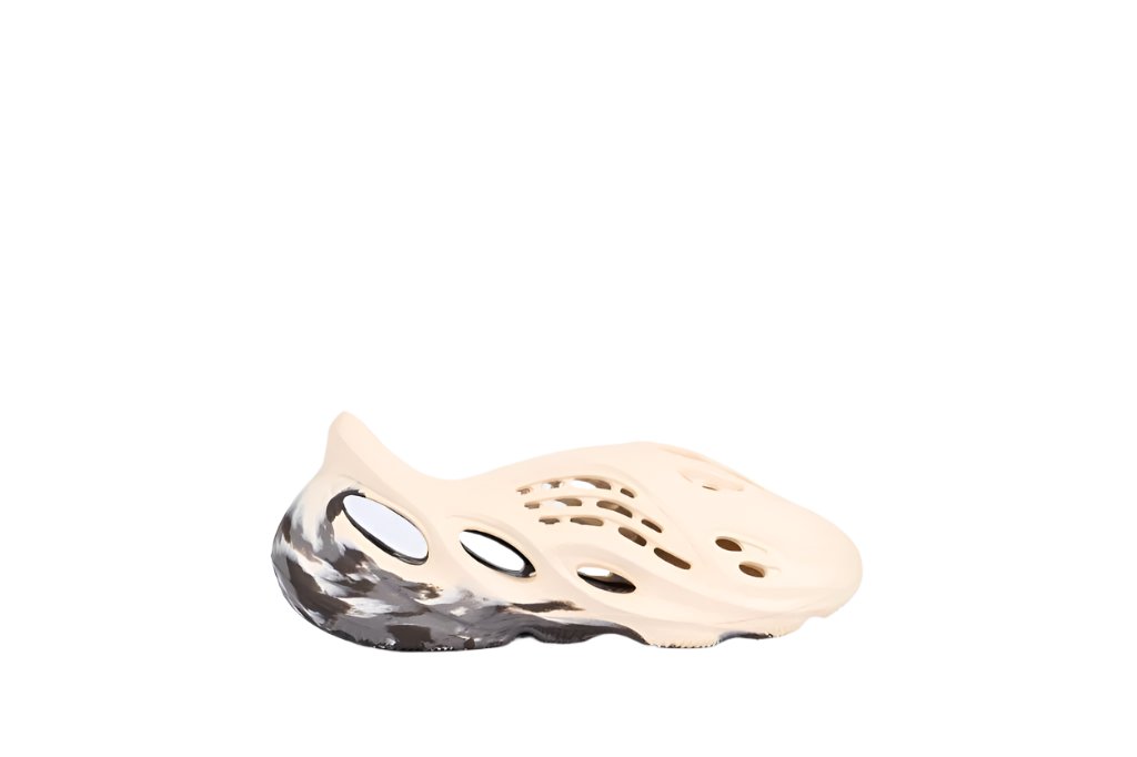 Yeezy Foam Runner 'MX Cream Clay' - Bold and Lightweight Footwear