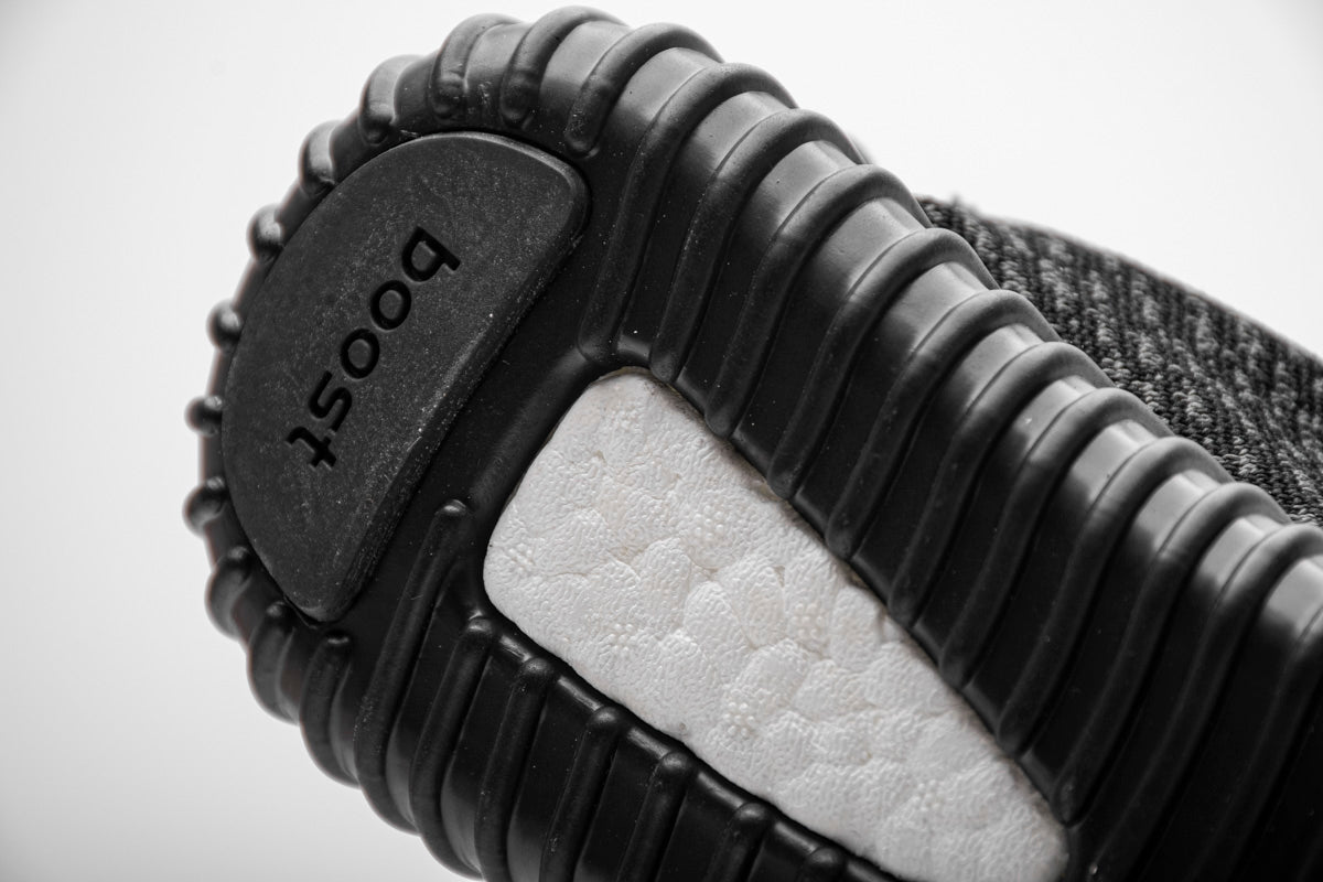 Yeezy Boost 350 'Pirate Black' - Sleek and Timeless Sneakers